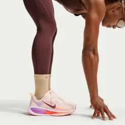 Vomero 18 Road Running Shoes Womens