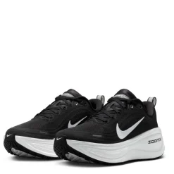 Vomero Plus Running Shoes Womens