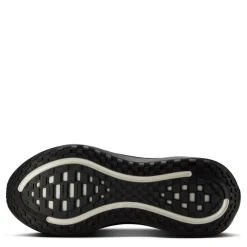Vomero Plus Running Shoes Womens
