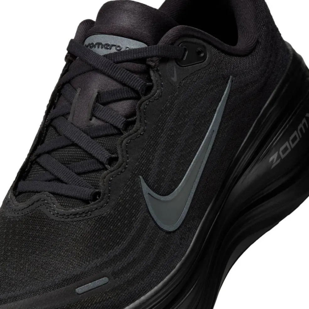 Vomero Plus Running Shoes Womens
