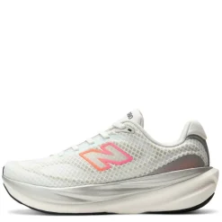 1080v15 Road Running Shoes Womens