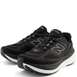 1080v15 Road Running Shoes Womens