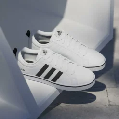 VS Pace Mens Trainers