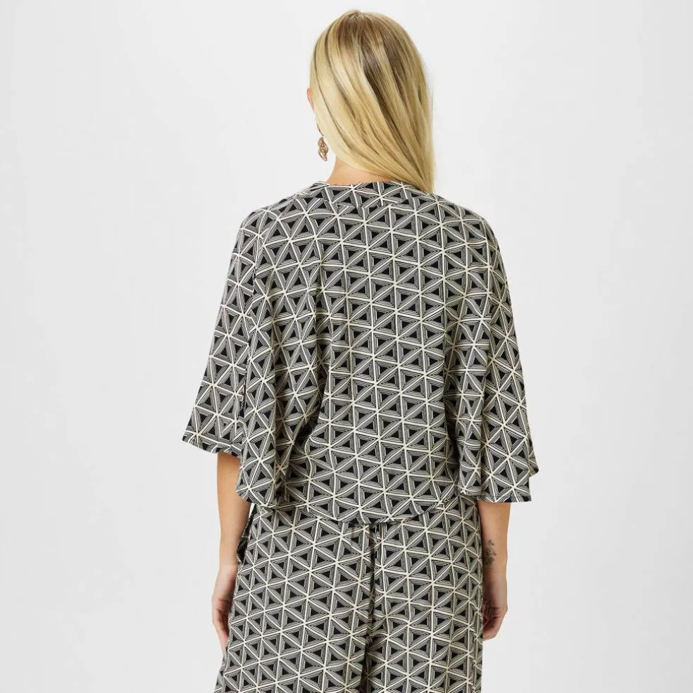 Women's Archive Kimono Viscose Cropped Batwing Overcoat