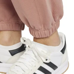 Women's Closed Hem Fleece Joggers