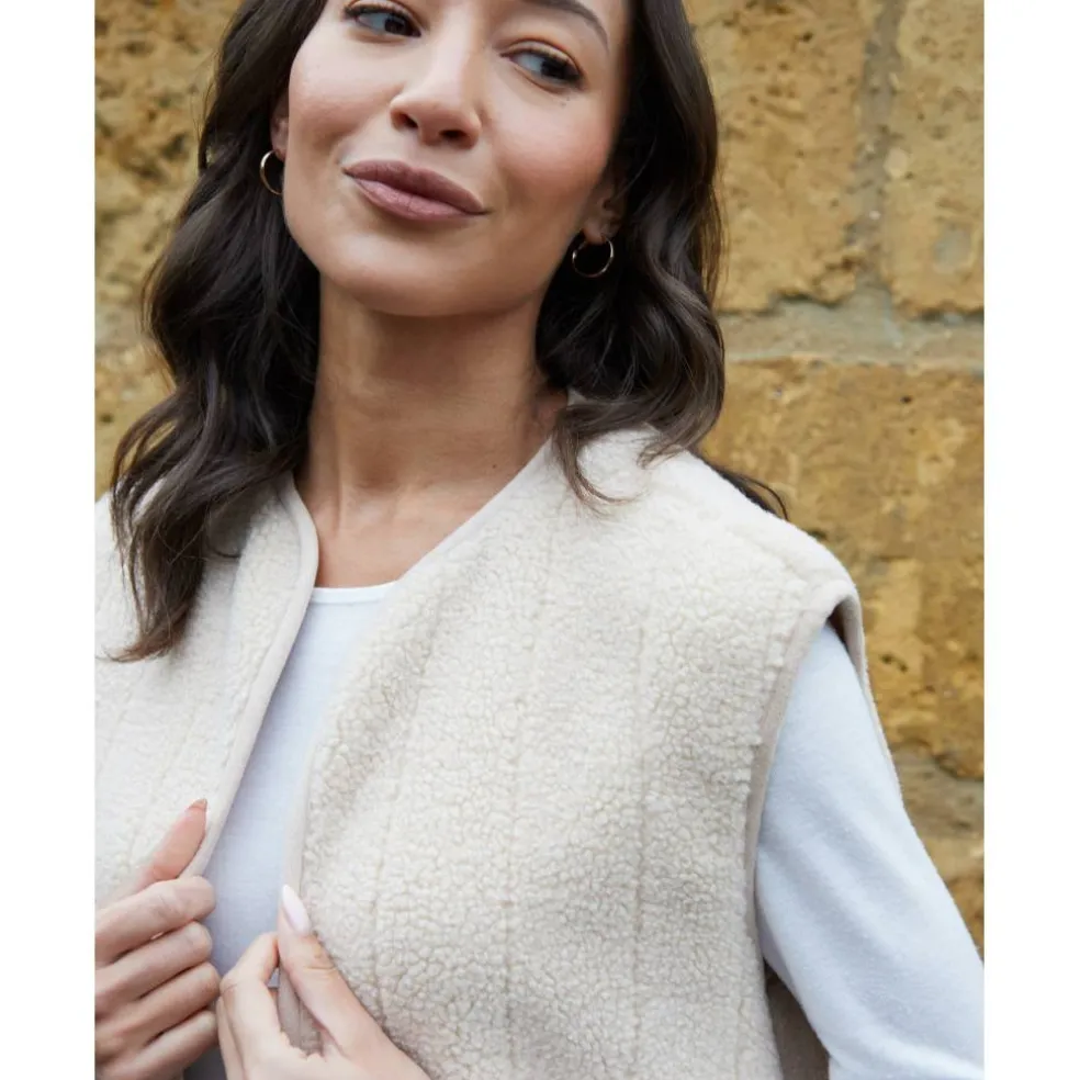Women's Lightweight Padded Slim Fit Gilet