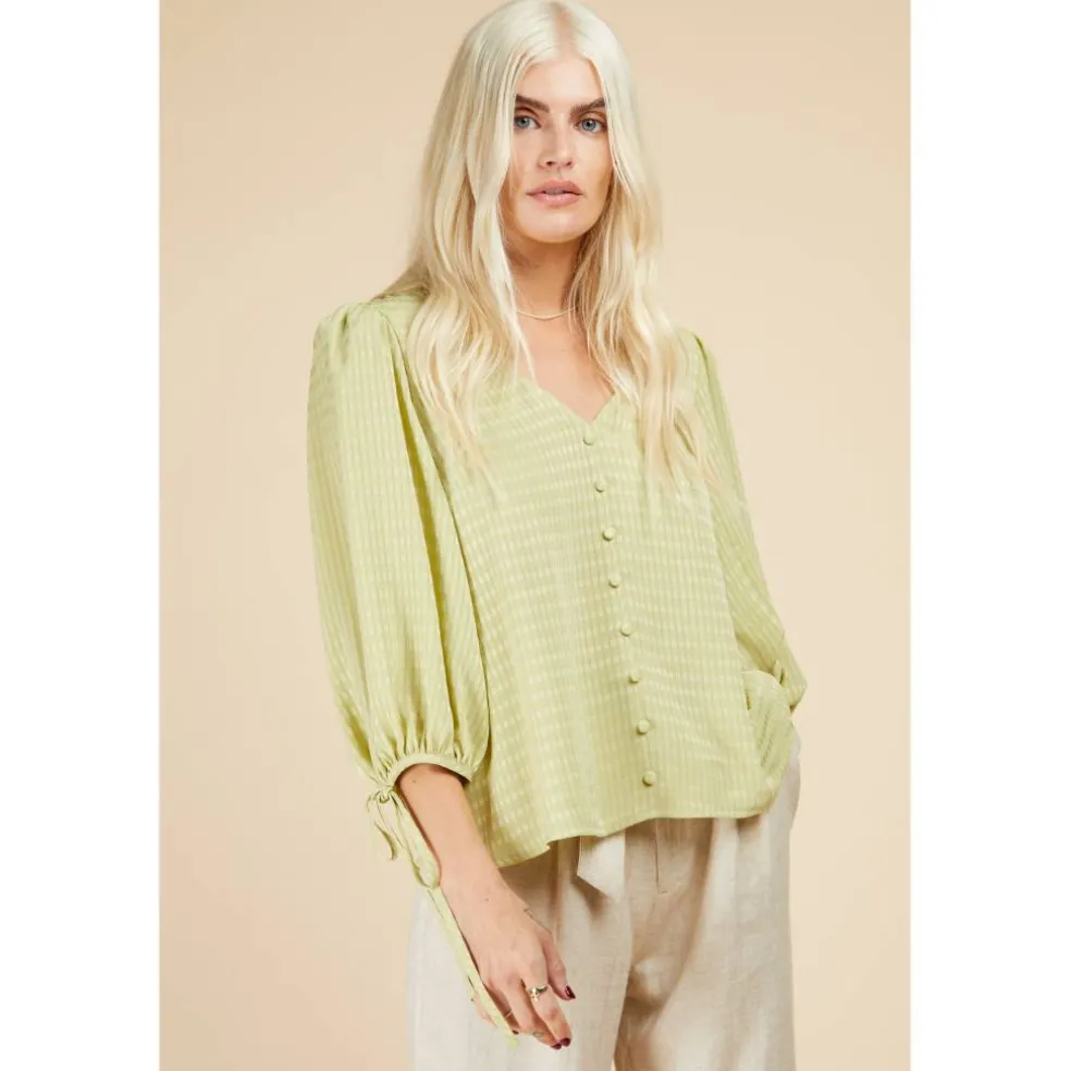 Women's Long-Sleeve Blouse