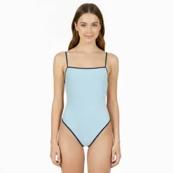 Women's Non Padded Adjustable Wired Scoop Neck Swimsuit