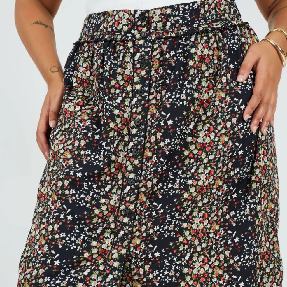 Womens Plus Size All Over Print Midi Skirt
