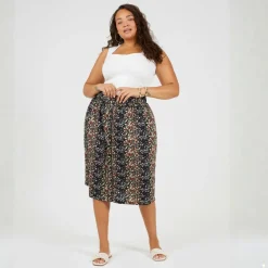 Womens Plus Size All Over Print Midi Skirt
