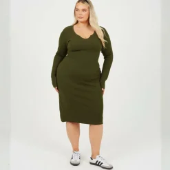 Womens Plus Size Long Sleeve Midi Dress with Notch Neck Detail