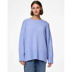 Women's Pullover Hoodie