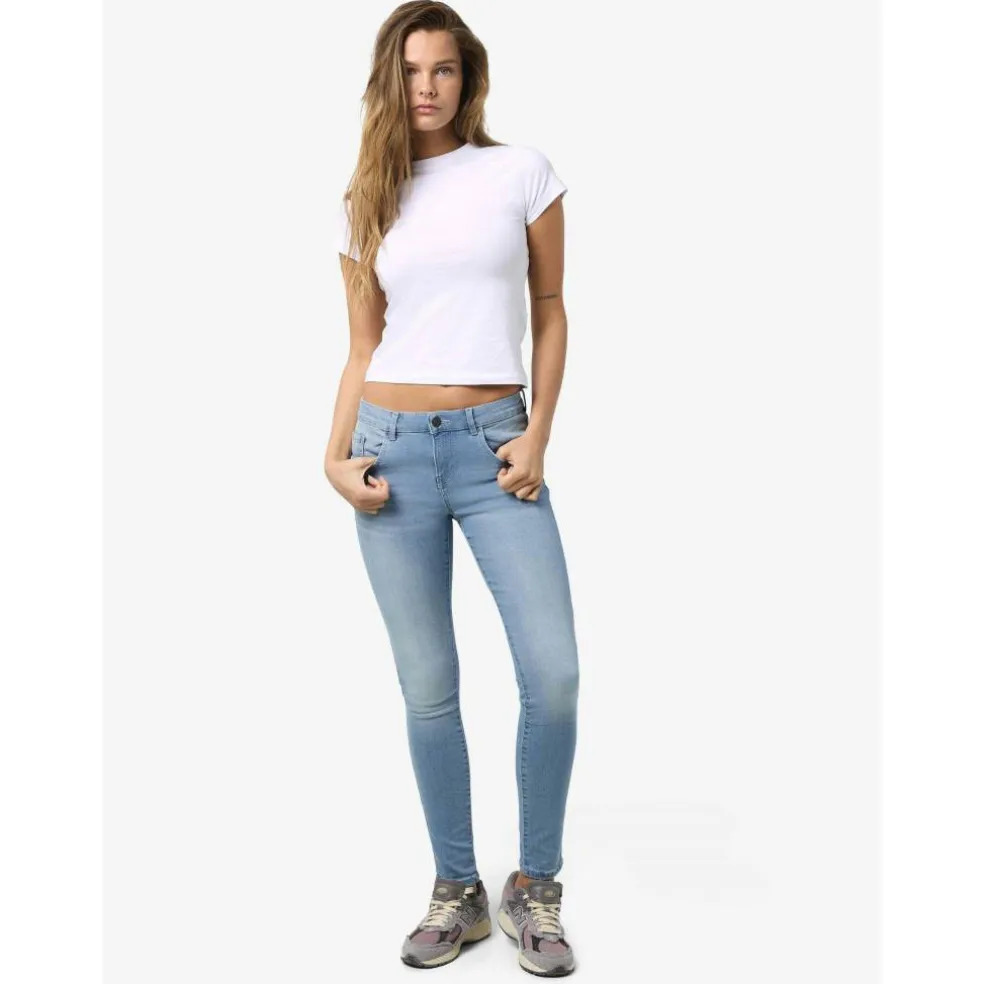 Women's Shaper Skinny Jeans