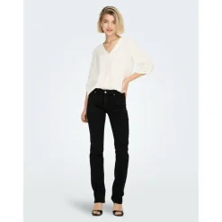 Women's Straight Leg Jeans