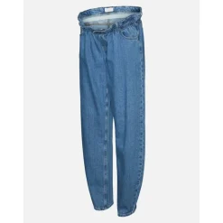 Women's Straight Leg Jeans