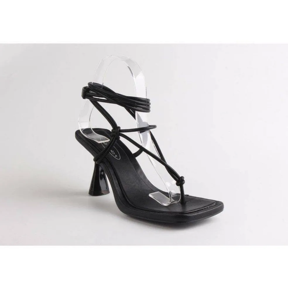 Women's Strappy Kitten Heeled Sandal with Ankle Strap