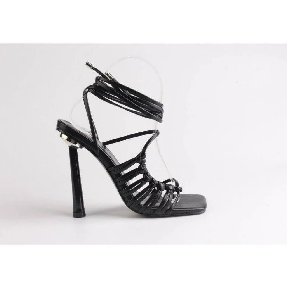 Women's Strappy Tie-Up Flat Sandal
