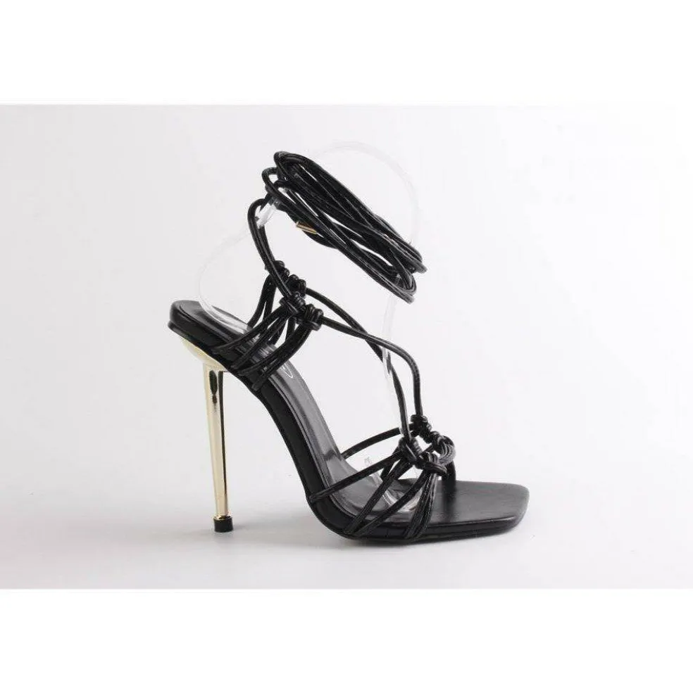 Women's Strappy Tie-Up Flat Sandal