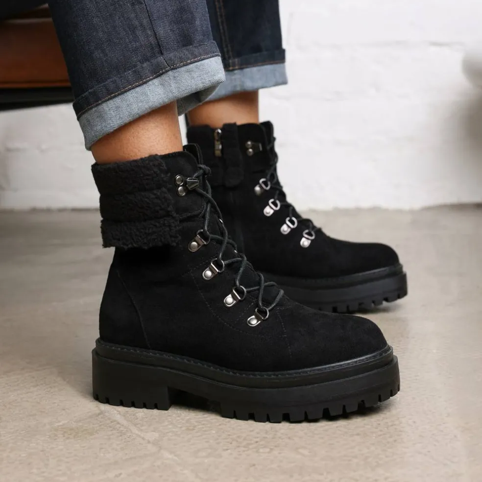 Women's Where's Boot Ankle Heeled Boots