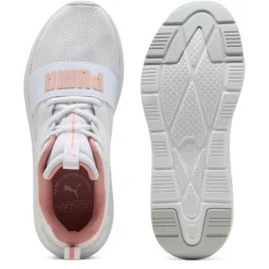 Women's Wired Low Top Runners