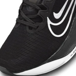 Zoom Fly 5 Road Running Training Womens